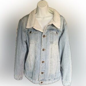 Faux Sherpa Lined Jean Jacket Size Medium
